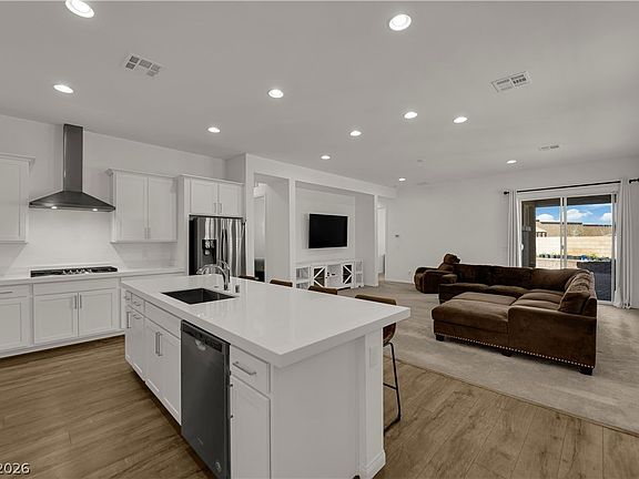 3rd image of 10774 Blackrock Canyon Ave