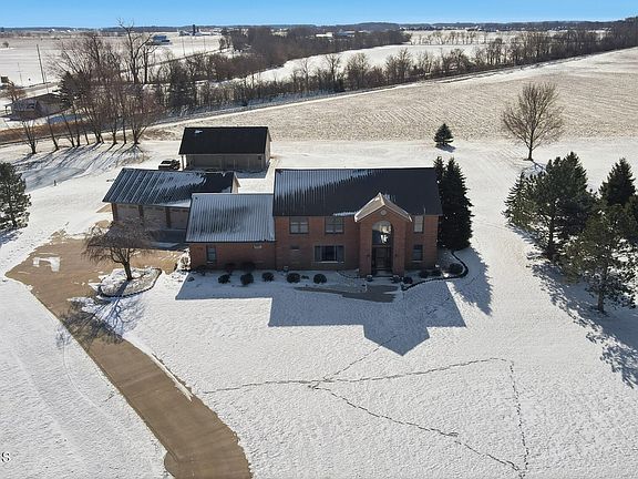 4th image of 4978 Buschor Rd