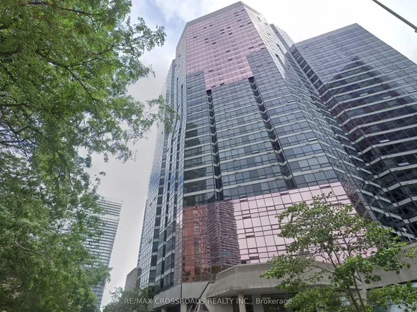 1001 Bay St #Penthouse 02, Toronto, ON M5S 3A6