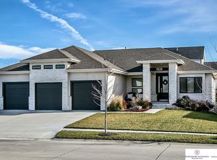 1305 S 211th St, Elkhorn, NE 68022