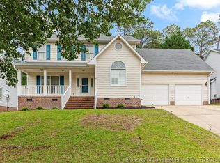 817 Larkspur Dr, Fayetteville, NC 28311