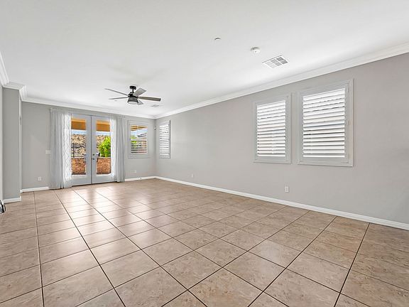 3rd image of 2203 Valdina St