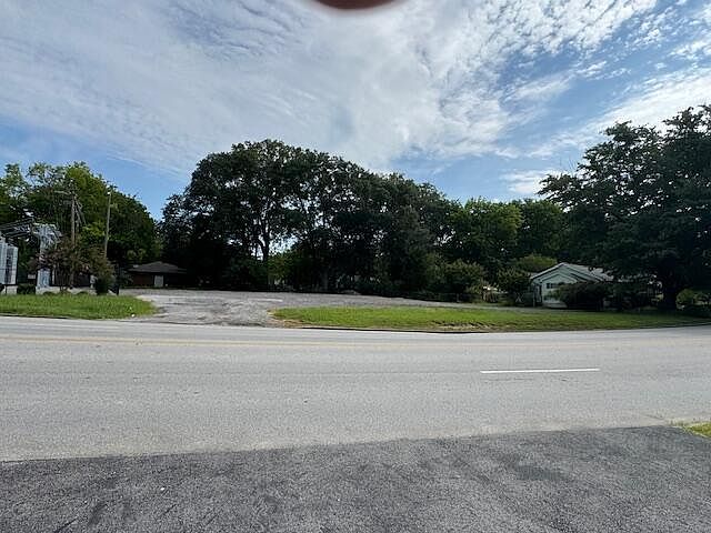 2nd image of 0 Miller Dr
