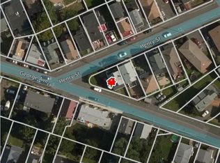 11 Henry St, Revere, MA 02151