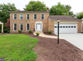 12207 Old Colony Dr, Upper Marlboro, MD 20772