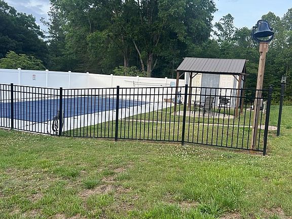 2nd image of 155 Windflower Dr