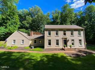 5208 Foxfire Pl, Kingsport, TN 37664