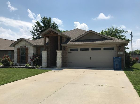 118 Zachary Ln