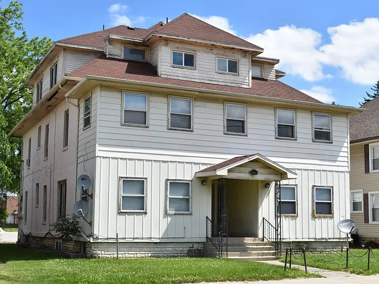 1924 W Jackson St #5 — Photo 9