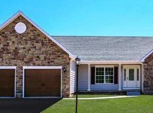 113 Adams Way, Littlestown, PA 17340