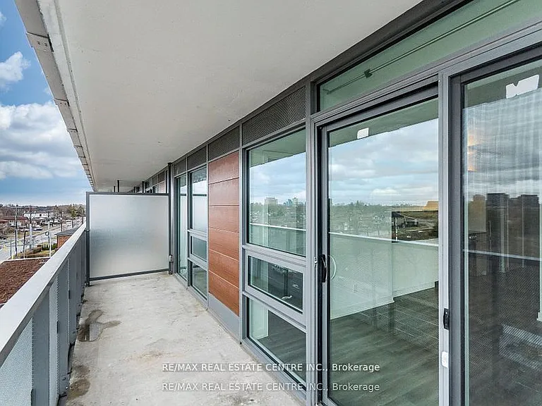 120 Varna Dr #605 — Photo 14