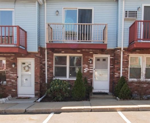 2nd image of 250 Congress Ave APT 40