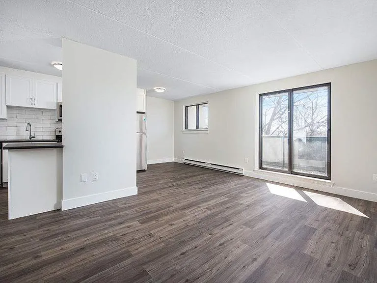 19 Dalegrove Dr — Photo 3