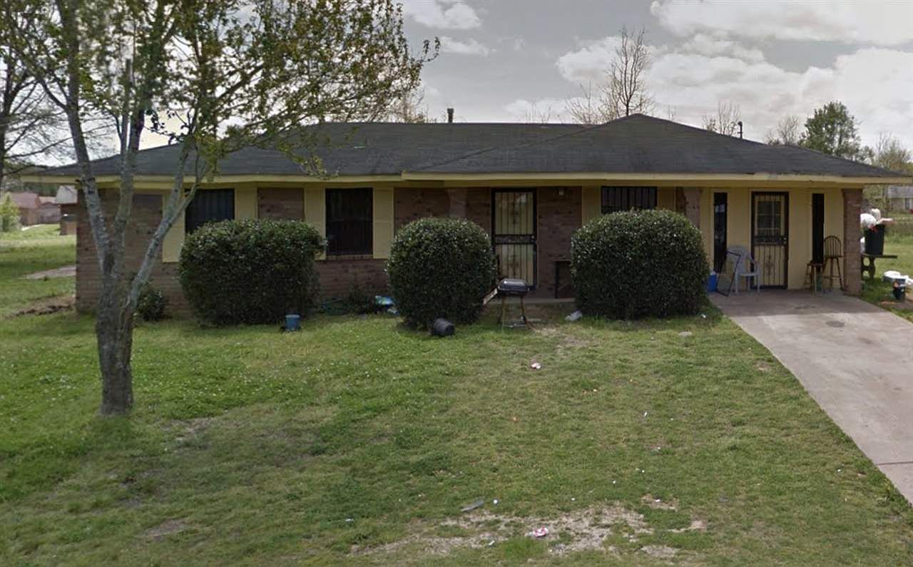 215 Northpoint Dr Yazoo City Ms 39194 Mls 338092 Zillow