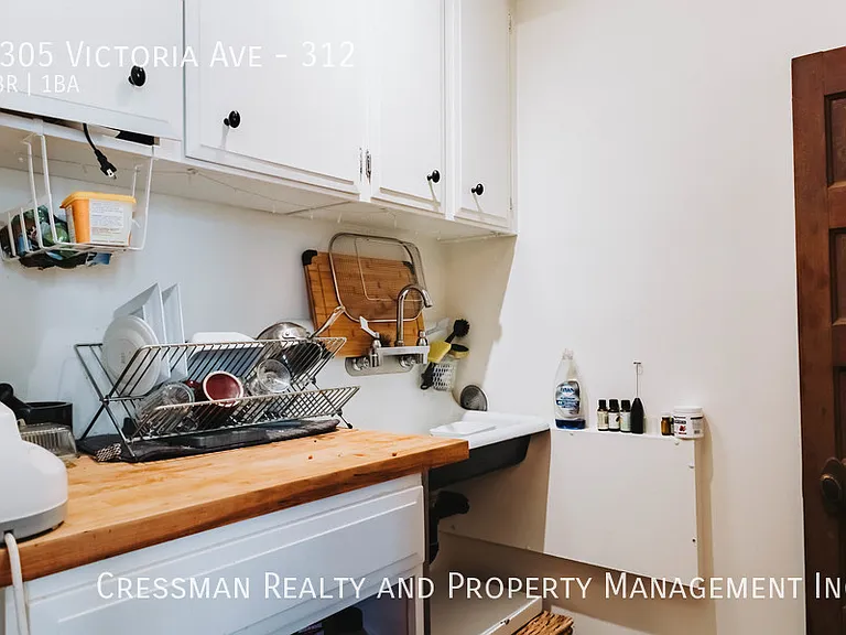 2305 Victoria Ave — Photo 35