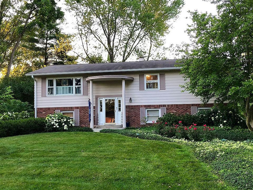 1st image of 7837 N Sherman Dr