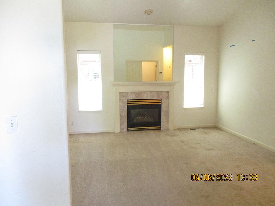 2nd image of 3794 Berkshire St