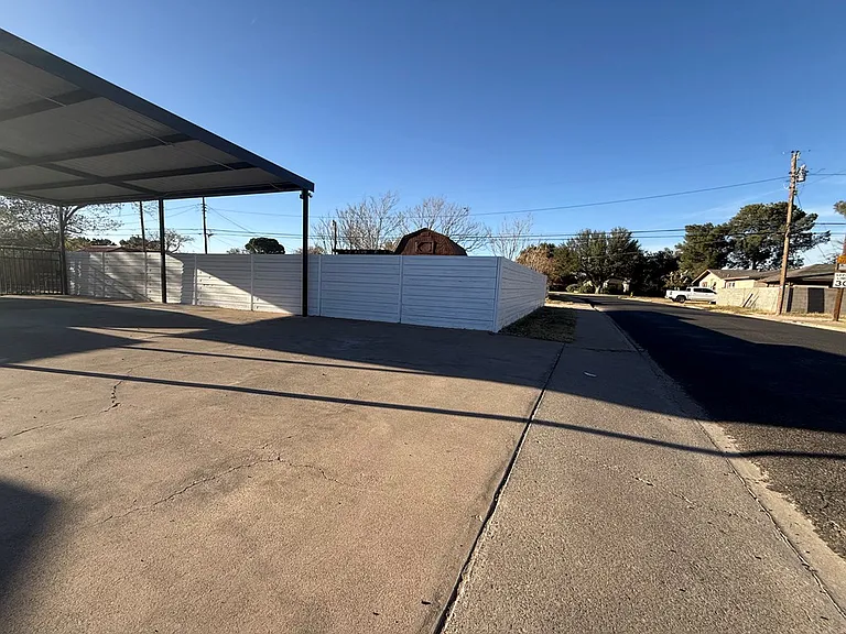 200 Santa Rita Dr — Photo 3