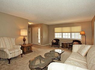314 Waxwing Dr, Monroe Township, NJ 08831