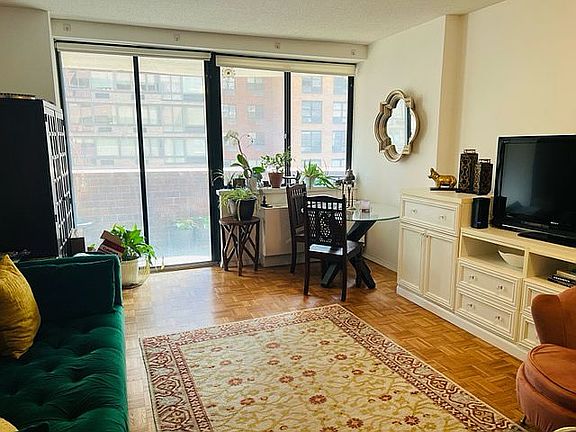 4th image of 233 E 86th St APT 5B