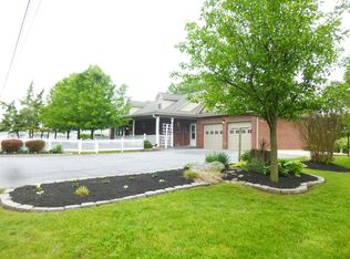 47 W Mohler Church Rd, Ephrata, PA 17522