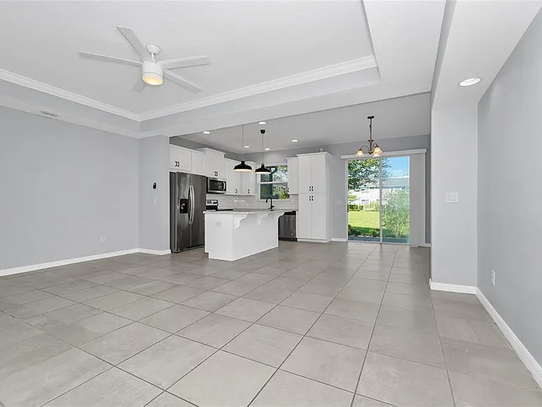 3665 Brighton Park Cir — Photo 4