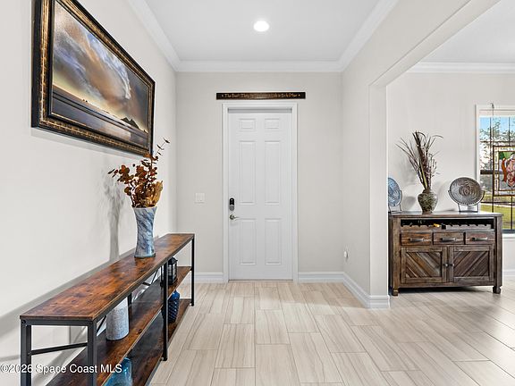 4th image of 2377 Trava Ln