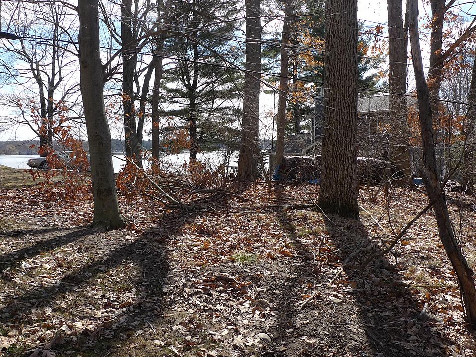 1st image of 16607 Lake Shore Dr