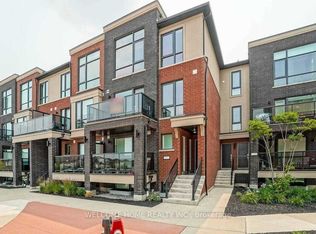 100 Dufay Rd #19, Brampton, ON L7A 4S3
