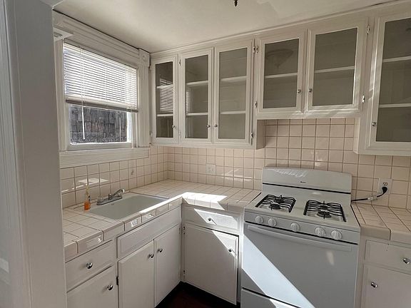 5th image of 1312 25th St