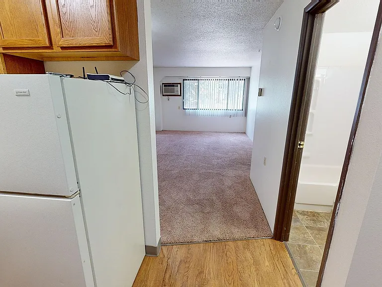 Park Place West Apartments — Photo 14