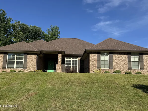 5212 Weathers Dr, Olive Branch, MS 38654