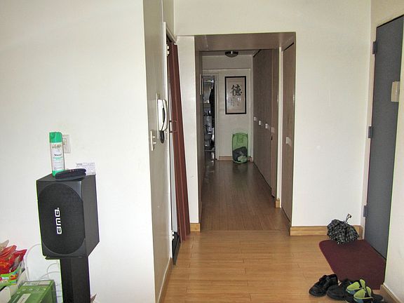 4th image of 75-36 Bell Blvd #4G