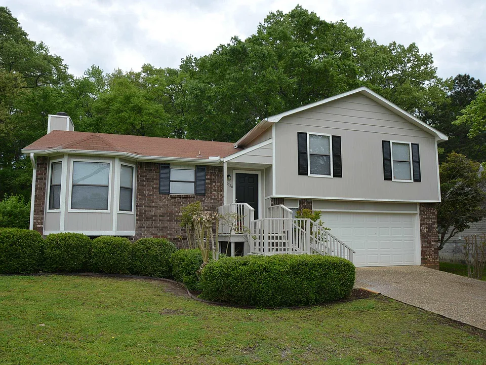 8520 Shiloh Dr