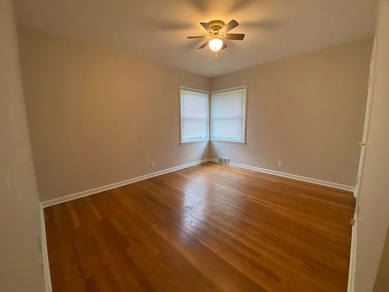 1375 Fairhaven Blvd — Photo 12