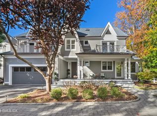 3 Bennett St, Old Greenwich, CT 06870