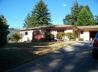1285 Azalea Ave, McKinleyville, CA 95519