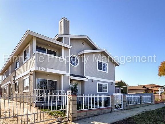 3rd image of 1538 W 205th St APT 1