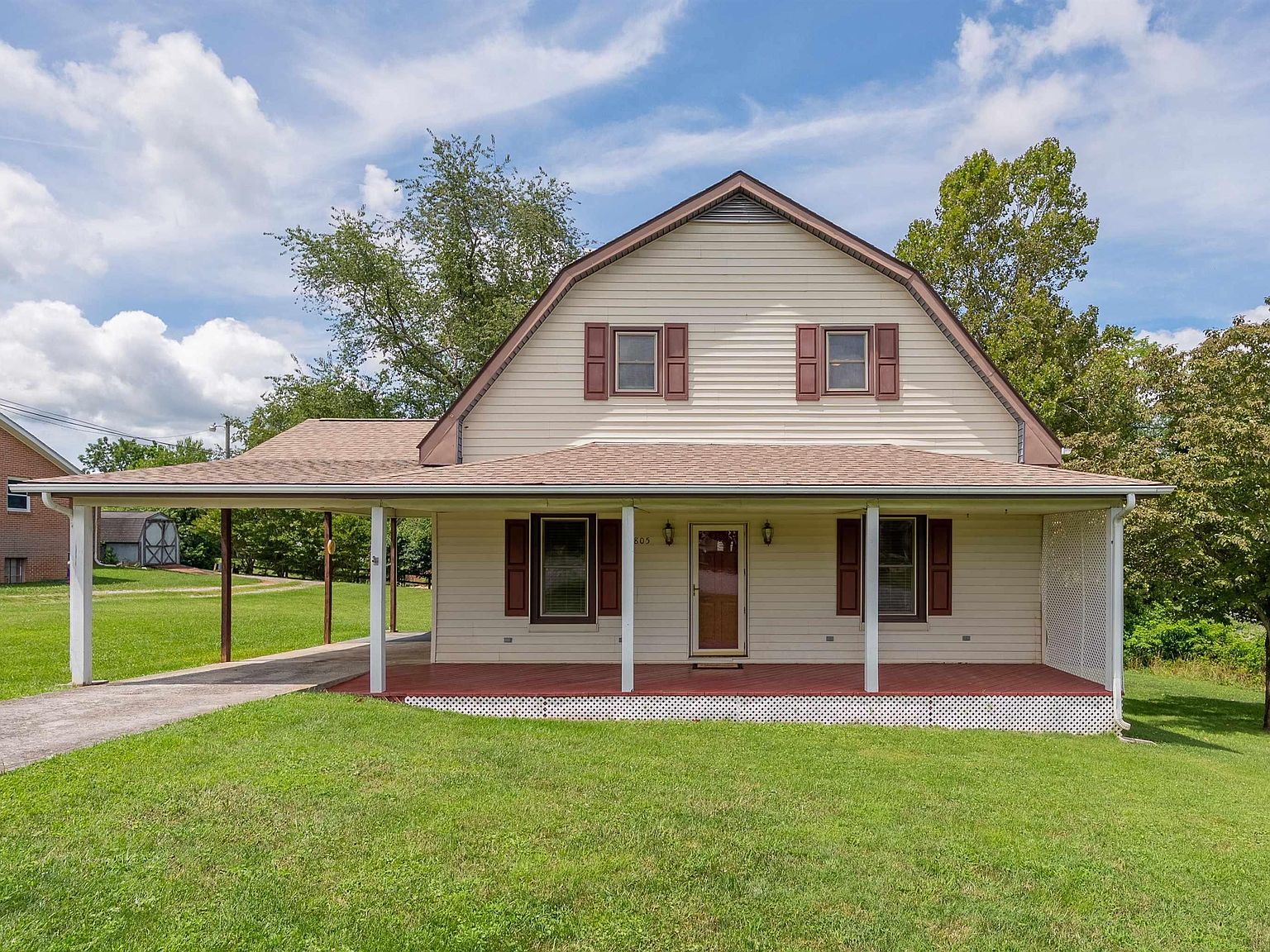 805 6th St, Radford, VA 24141 Zillow