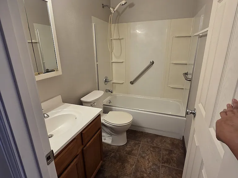 311 Front St #2 — Photo 7