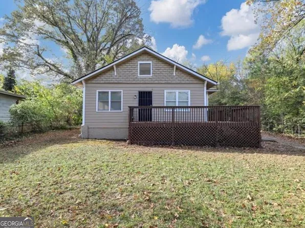15 Johnson Rd NW, Atlanta, GA 30318