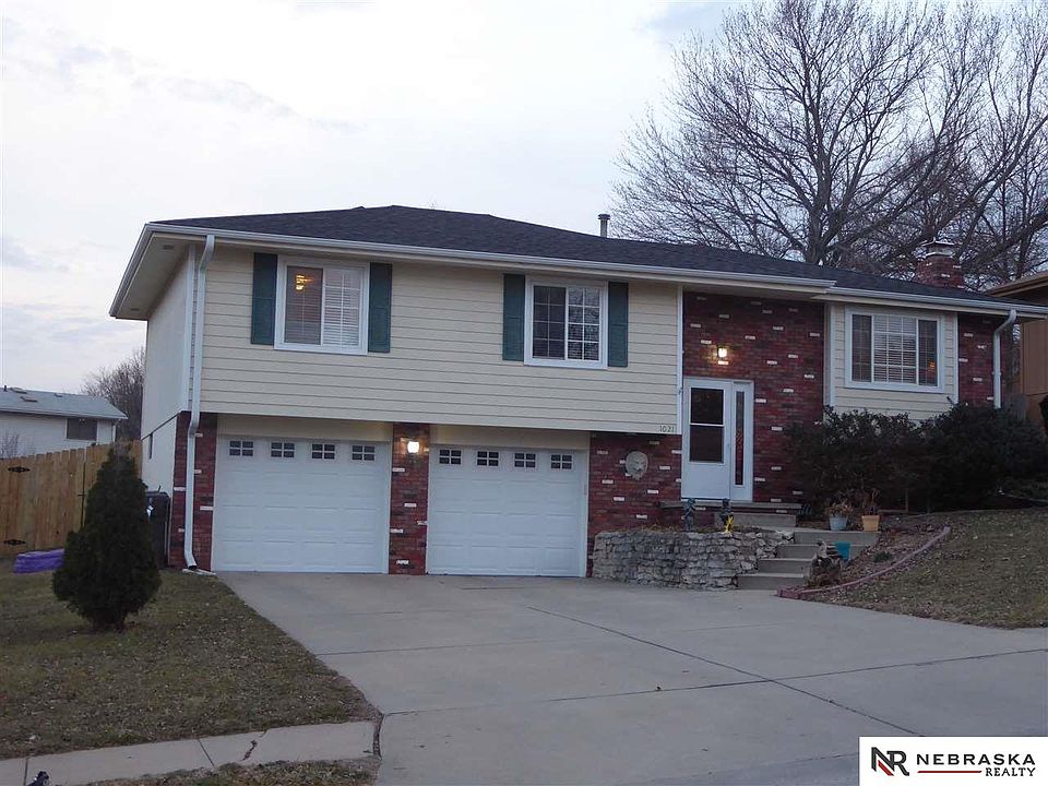 1st image of 1021 Grenoble Dr