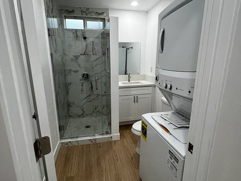 133 E Valencia Dr #B — Photo 5