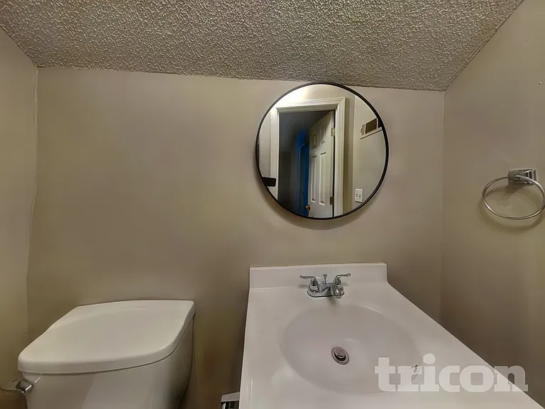2378 Iron Horse Dr — Photo 10