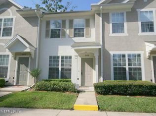8448 Thornbush Ct, Jacksonville, FL 32216