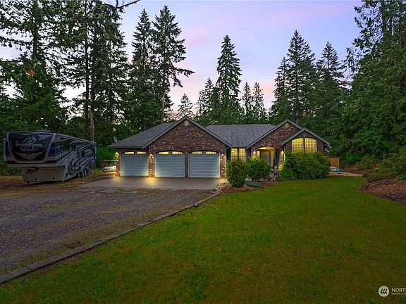 3rd image of 23205 Country Drive E
