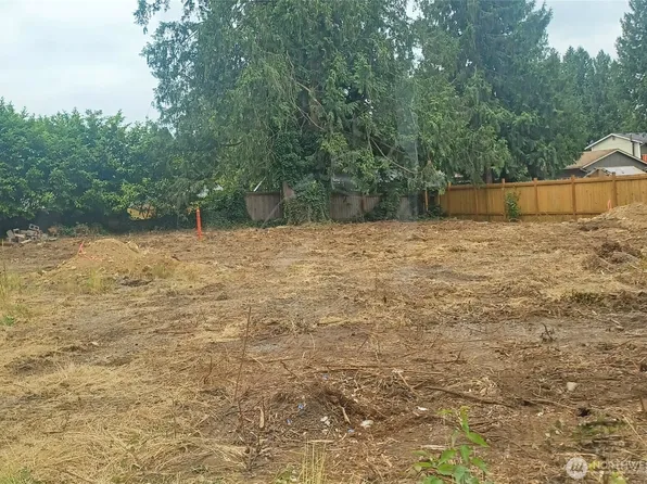 9305 210 Avenue E, Bonney Lake, WA 98391