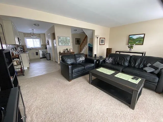 B11 Stonehedge Dr — Photo 13