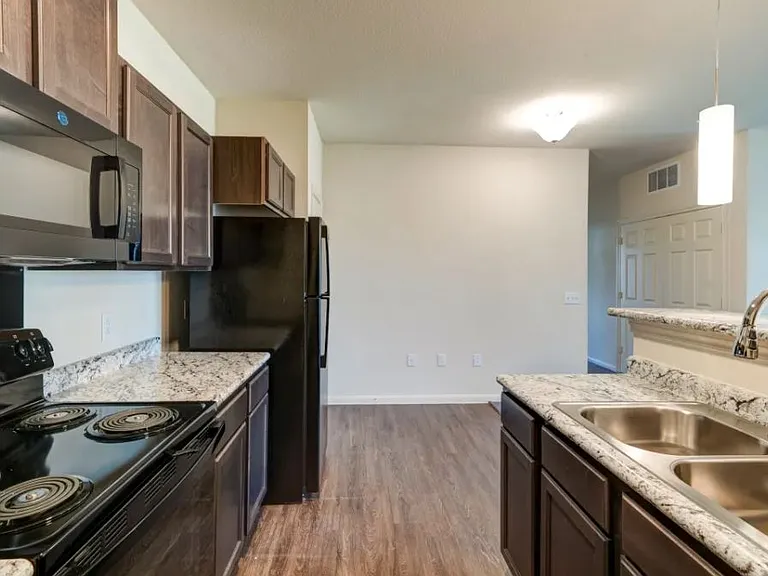 Mesa West — Photo 12