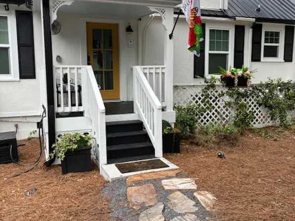 880 N Ashe St #B, Southern Pines, NC 28387